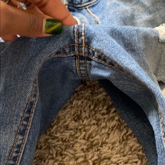 Distressed denim jeans - Picture 7 of 13